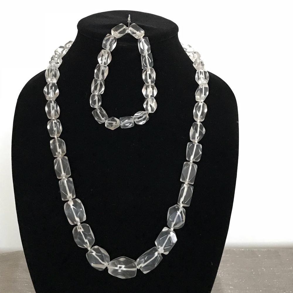 Coldwater creek glass necklace and bracelet